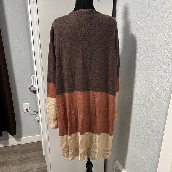 Doe & Rae Multicolor Block Cardigan - Picture 4 of 5